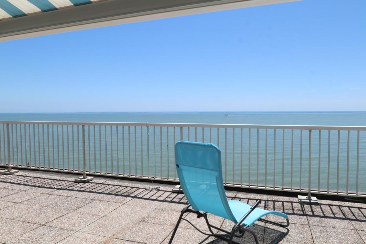 Penthouse Attico Mara Apartment Caorle Bagian luar foto